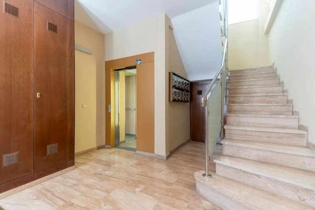 Luxe Haven In Granada Apartment Exterior foto